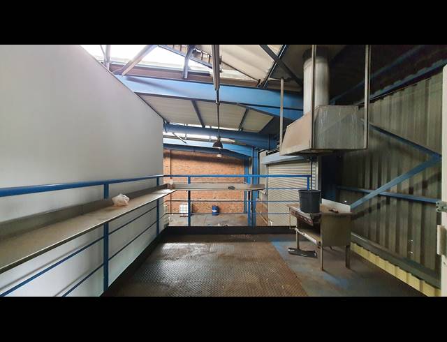 509M² WAREHOUSE TO LET IN SEBENZA